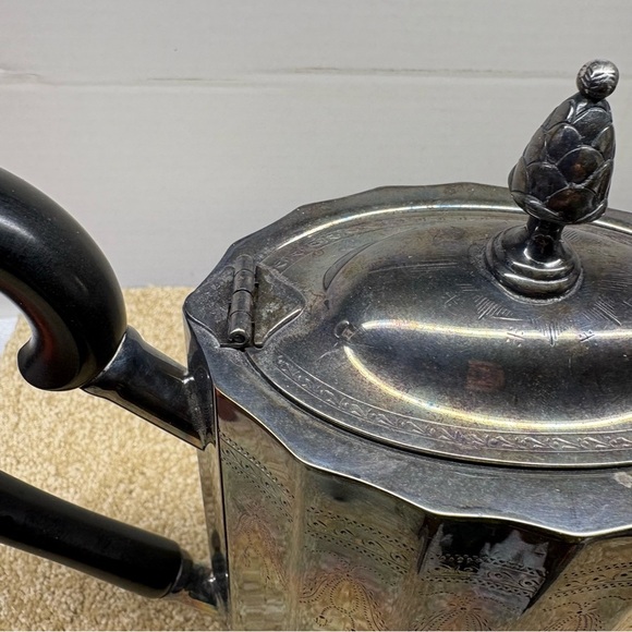 Vtg Paul Revere Coffee Pot American Silverplate Hollowware by LUNT SILVER “EGC” - Picture 4 of 10